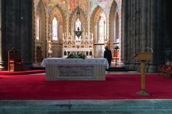 St Mary’s is the cathedral church of the Roman Catholic Diocese of Ossory. It is situated on James’s Street. 005