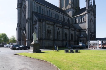St Mary’s is the cathedral church of the Roman Catholic Diocese of Ossory. It is situated on James’s Street. 011