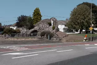 THE MARIAN GROTTO AT FERRY BANK NEAR WATERFORD CITY [PHOTOGRAPHED AUGUST 2025]-255543-1