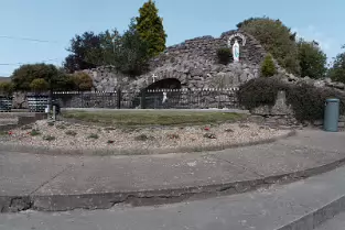 THE MARIAN GROTTO AT FERRY BANK NEAR WATERFORD CITY [PHOTOGRAPHED AUGUST 2025]-255546-1