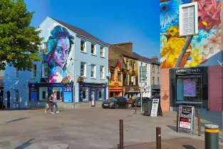 THE COSMIC CANVAS - EXPLORING MR CENZ'S ART AND HIS WATERFORD WALL MURAL [PHOTOGRAPHED AUGUST 2021]-255170-1