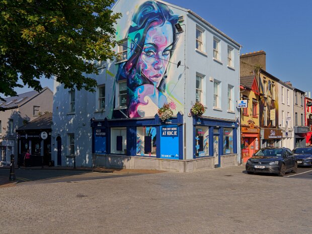 MURAL BY MR CENZ The Waterford Walls festival, including Mr. Cenz's significant contribution, has been overwhelmingly celebrated for its...