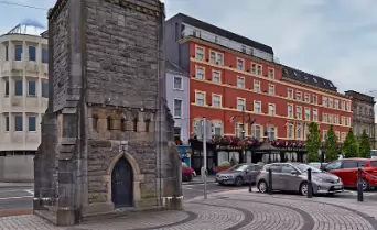 GRANVILLE HOTEL IN WATERFORD [PHOTOGRAPHED JULY 2018]-255186-1