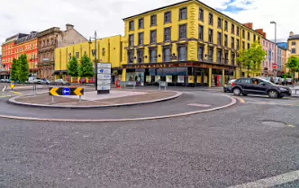 GRANVILLE HOTEL IN WATERFORD [PHOTOGRAPHED JULY 2018]-255191-1