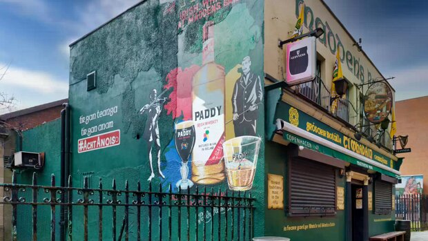 MADDEN"S BAR THIS PUB IS LOCATED ON BERRY STREET IN BELFAST