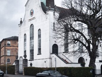 AN ATTRACTIVE CHURCH Discover the architectural history of the Iglesia Ni Cristo church building on University Avenue near Queen's University...