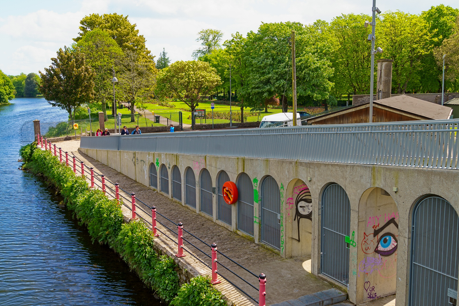 Shakey Bridge