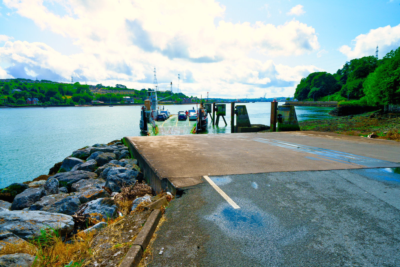 CROSS RIVER FERRY SERVICE IN CORK [GLENBROOK AND CARRIGALOE]
 003