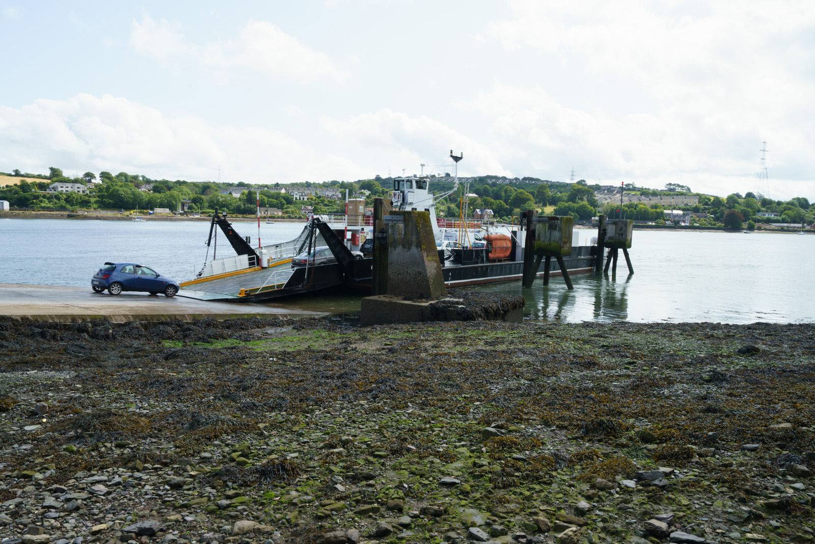 CROSS RIVER FERRY SERVICE IN CORK [GLENBROOK AND CARRIGALOE]
 006