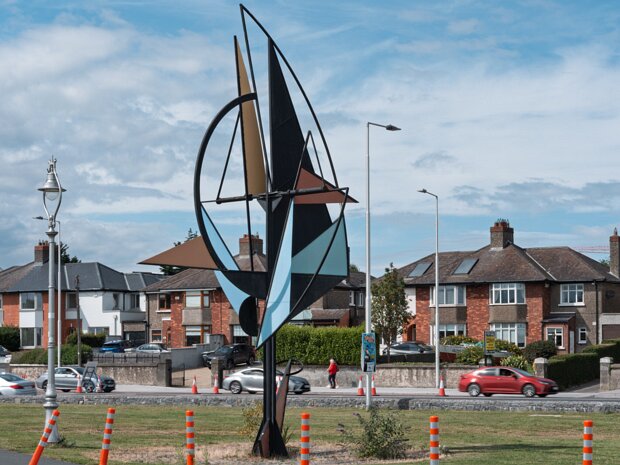WIND SAIL SCULPTURE Eamon O’Doherty (1939-2011) was a prolific artist, celebrated for his large-scale public sculptures. His artistic...