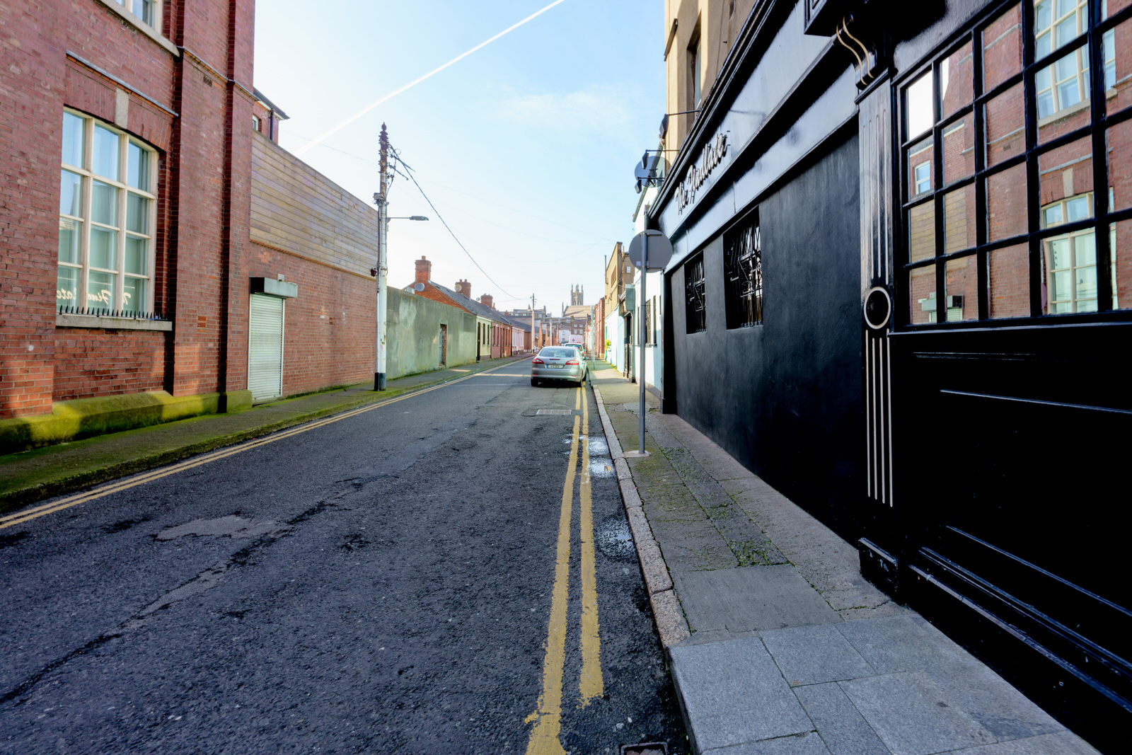 THE FINDLATER HENNESSY'S PUB ON DORSET STREET 