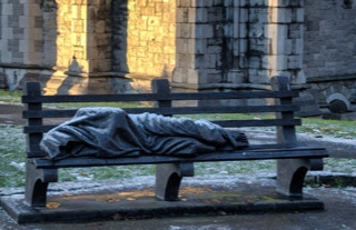 JESUS THE HOMELESS ON A REALLY COLD DAY IN DECEMBER 002