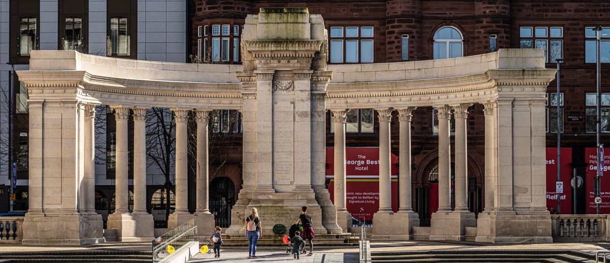 RANDOM IMAGES OF BELFAST CITY HALL 28 MARCH 2019 008