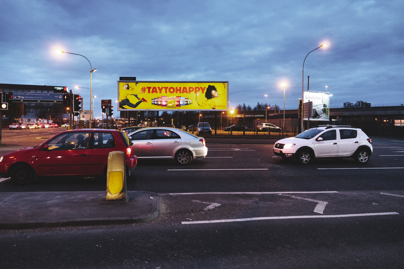  BELFAST AT NIGHT 006 