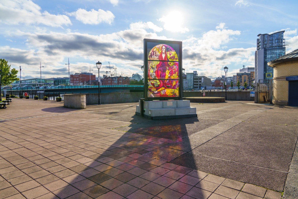 GLASS OF THRONES  AT THE LAGAN WEIR IN BELFAST  005