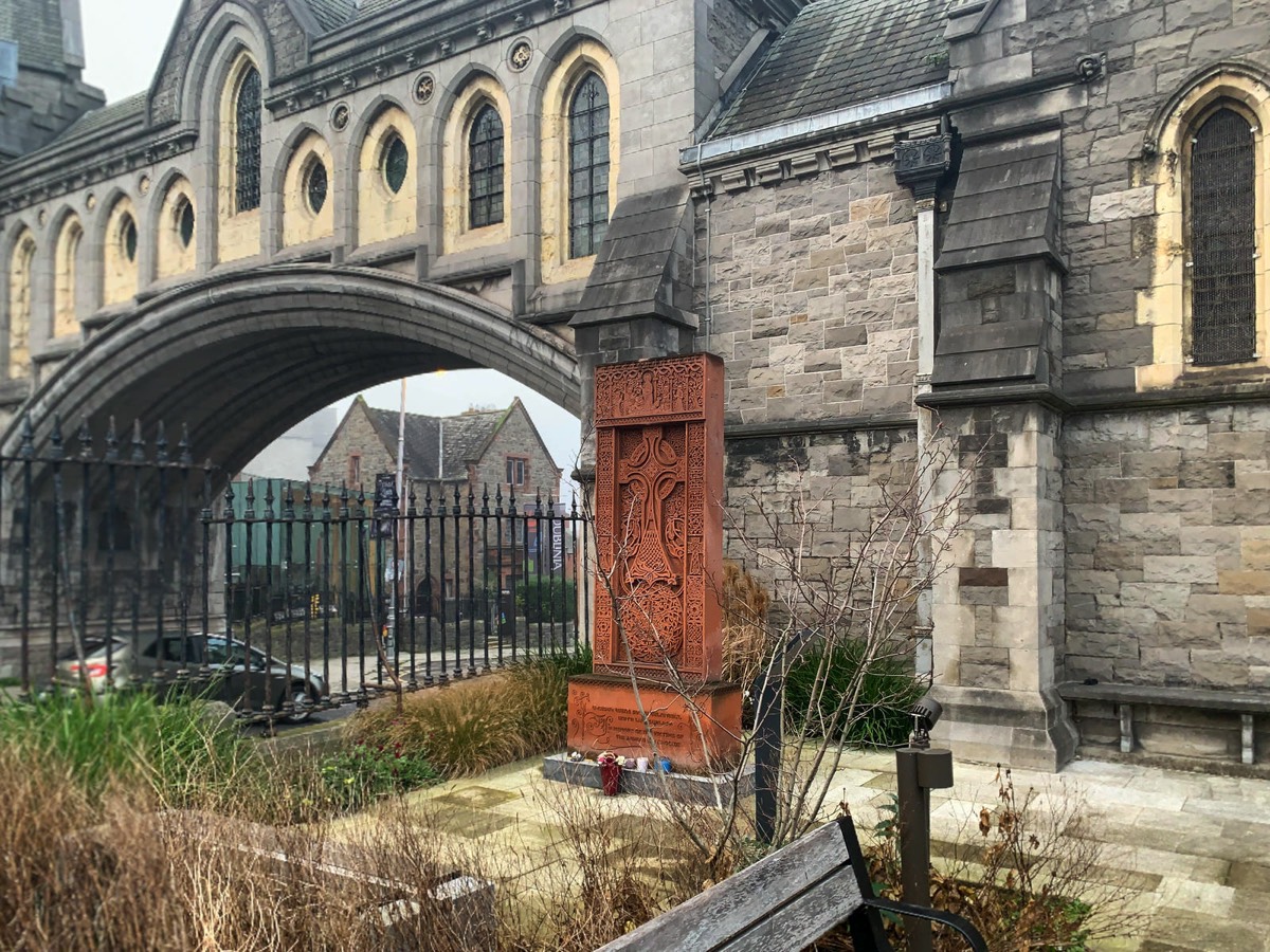 CHRIST CHURCH CATHEDRAL  ON A VERY COLD FOGGY DAY 018