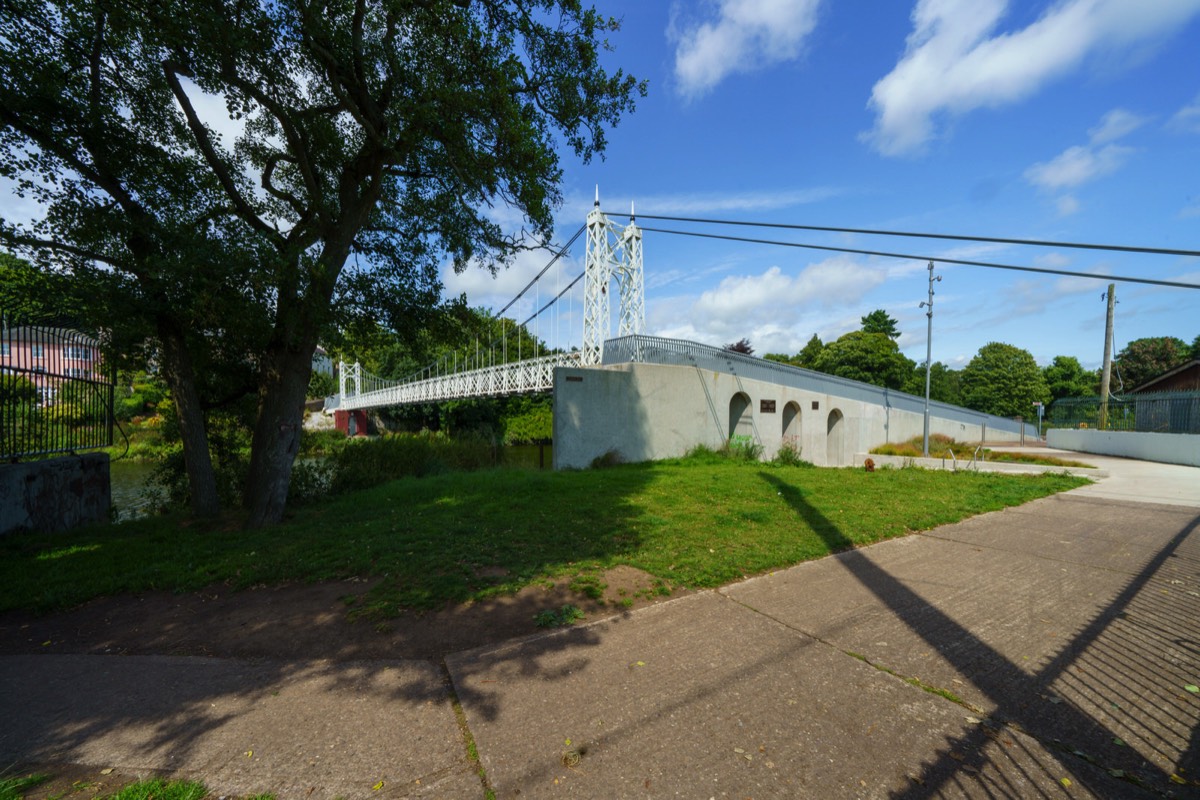 THE SHAKY BRIDGE  HAS BEEN RESTORED 007