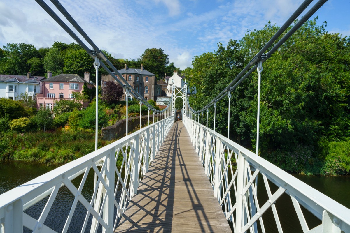 THE SHAKY BRIDGE  HAS BEEN RESTORED 018