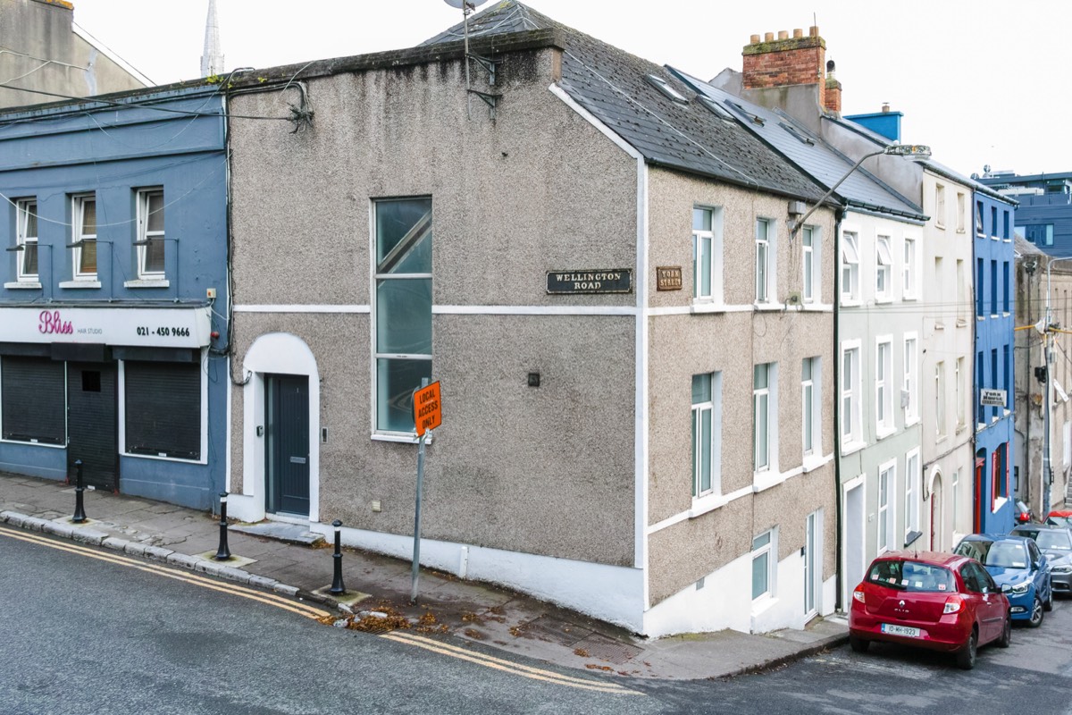 WELLINGTON ROAD IN CORK - I USED A SIGMA DP1 QUATTRO  018