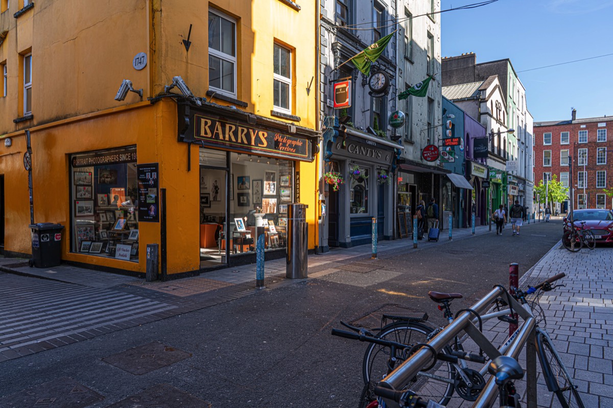 PEMBROKE STREET - PHOTOGRAPHED 2019 005