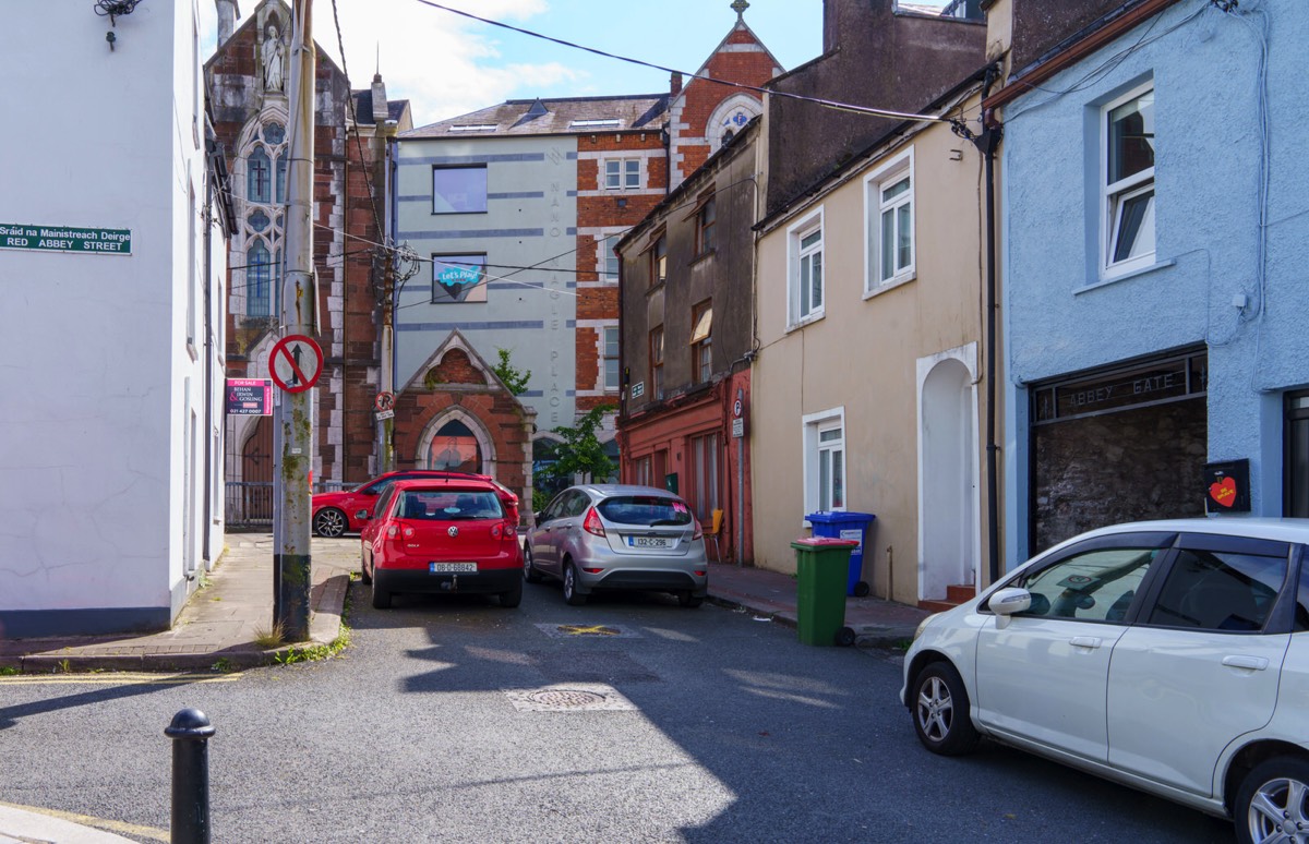 RED ABBEY STREET AND MARY STREET 008