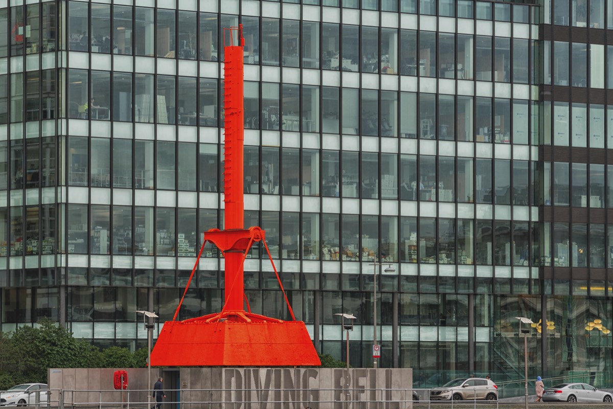 THE DIVING BELL ON SIR JOHN ROGERSONS QUAY - THIS IS NOW A MINI-MUSEUM 002