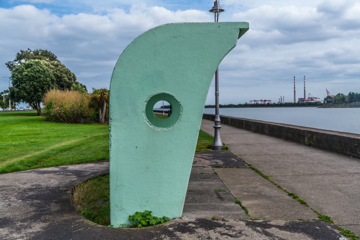 RETRO WIND SHELTERS IN CLONTARF [DESIGNED IN 1934 BY HERBERT SIMMS] 007