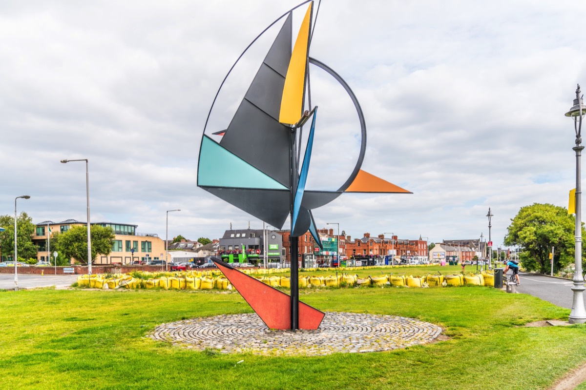 WIND SCULPTURE BY EAMON O’DOHERTY [ALFIE BYRNE ROAD CLONTARF] 001