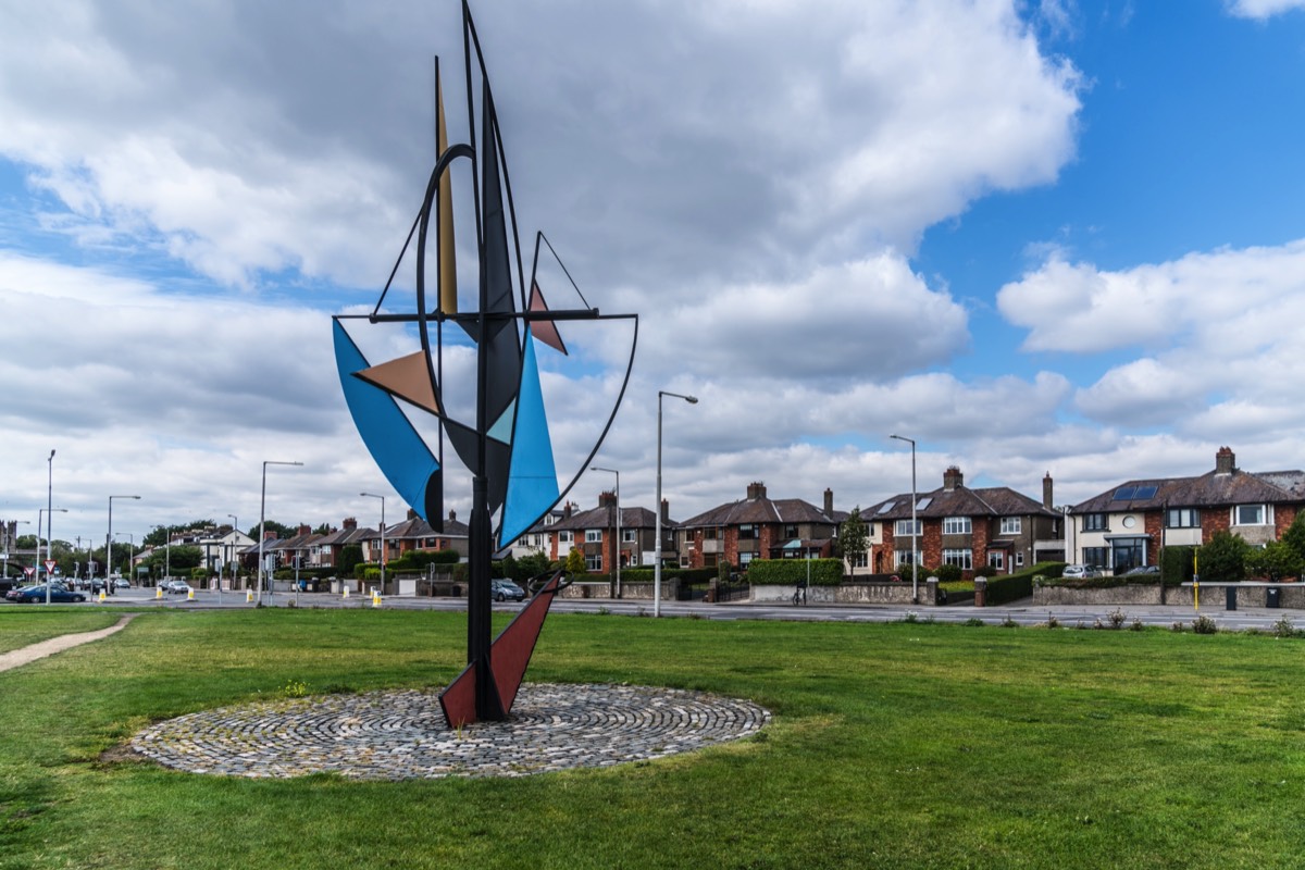 WIND SCULPTURE BY EAMON O’DOHERTY [ALFIE BYRNE ROAD CLONTARF] 003