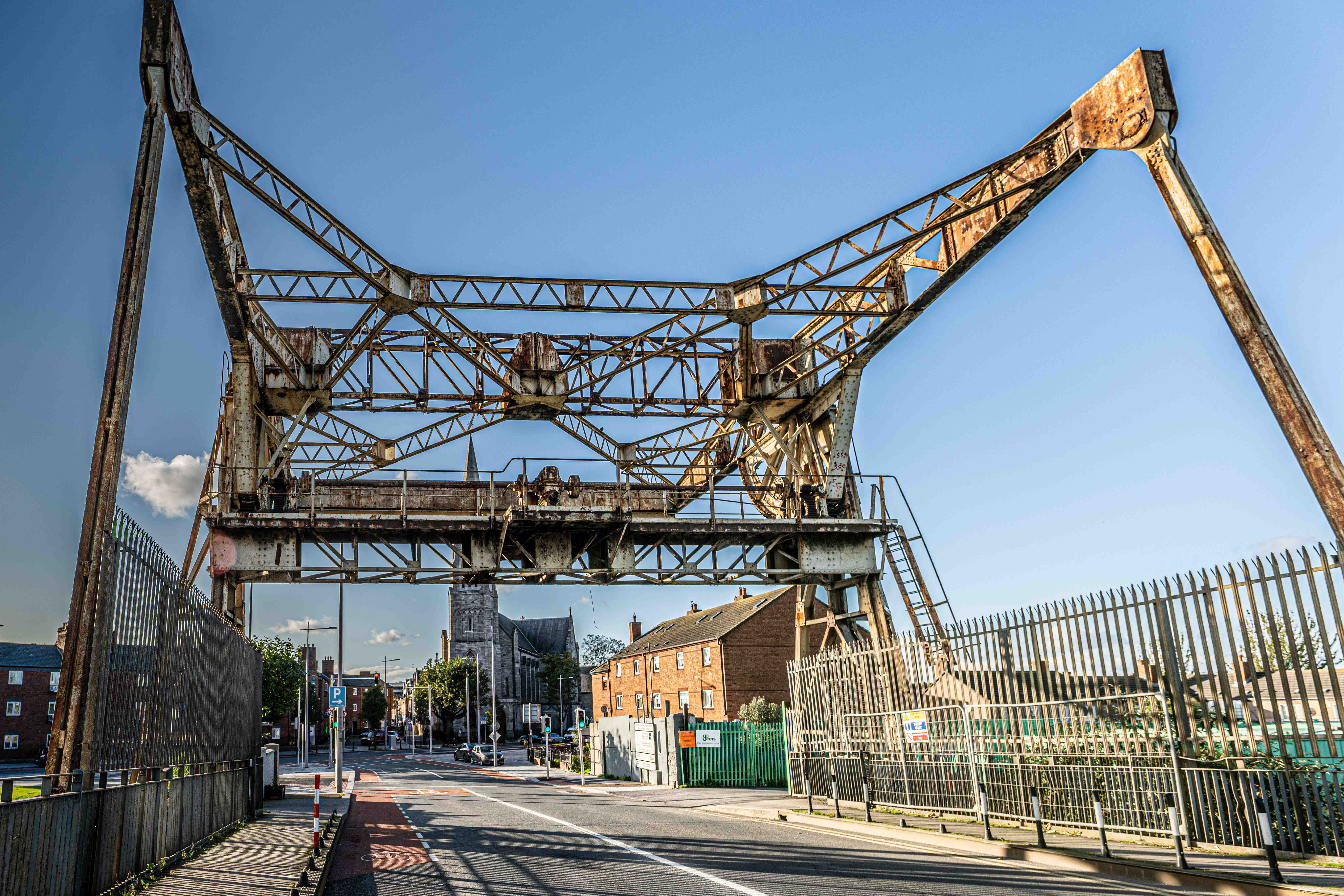  LIFTING BRIDGE 