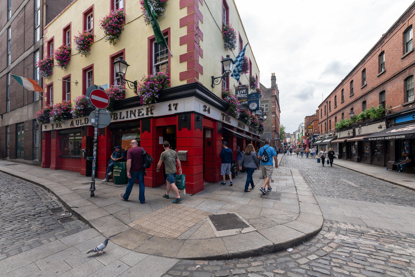 TEMPLE BAR - WHERE TO PARTY 002