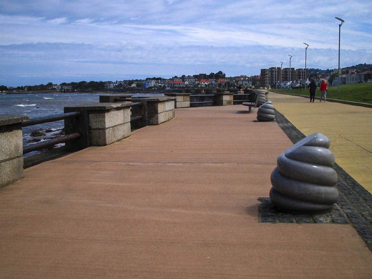 DUN LAOGHAIRE 8 JULY 2004 004