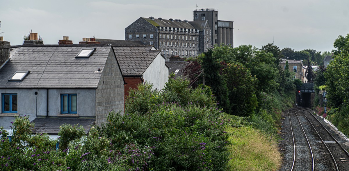 Stacks Image 18762