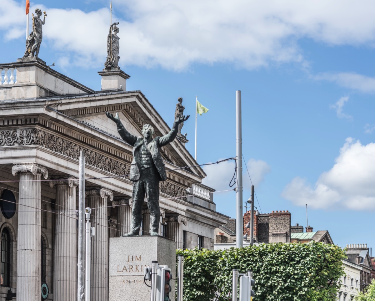 JIM LARKIN STATUE 001