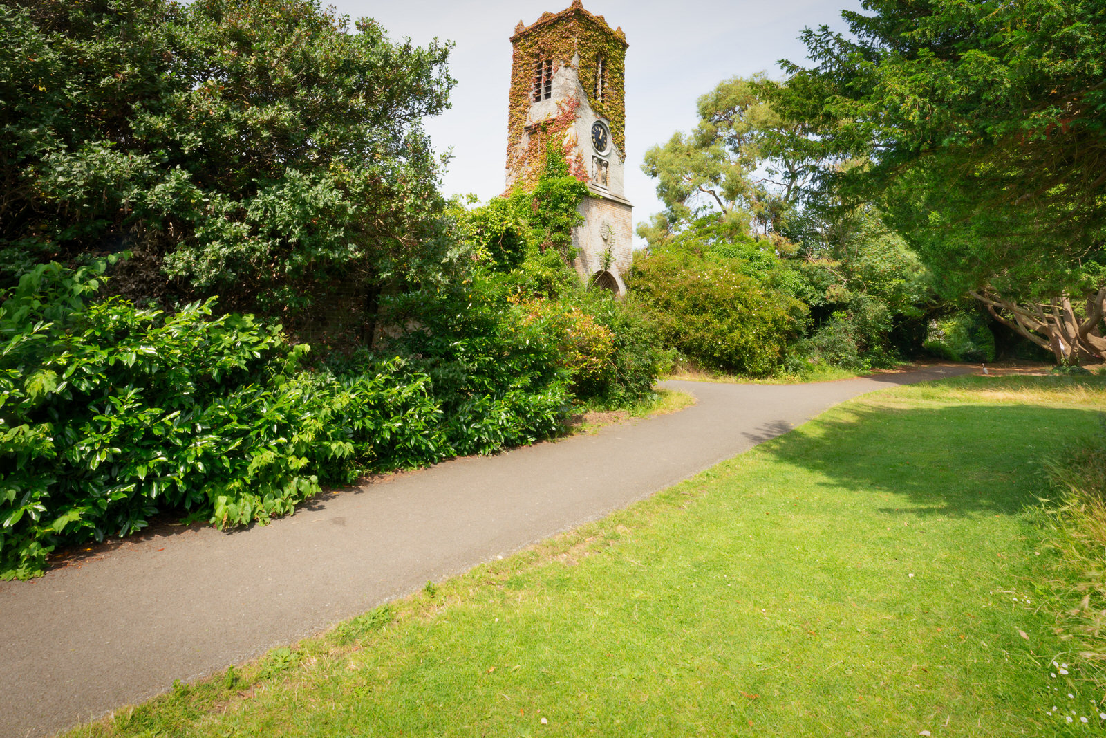  CLOCK TOWER 