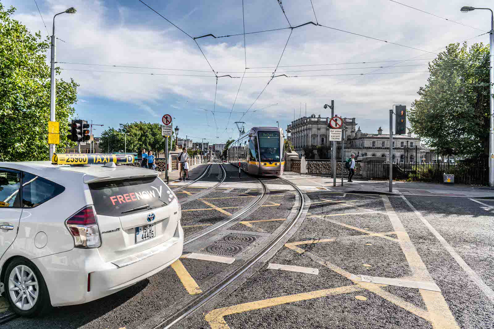  TRAM ON BRIDGE 