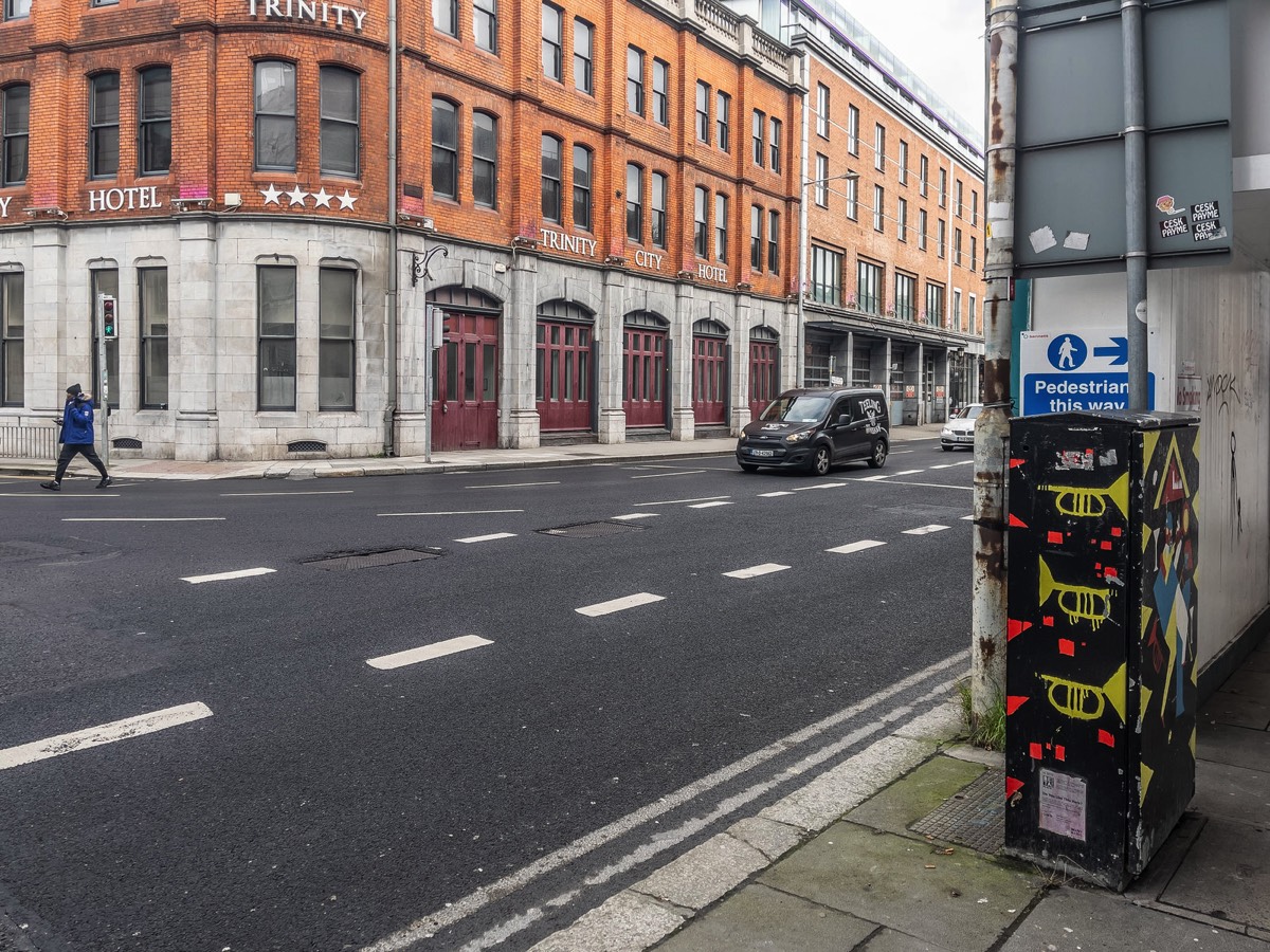 PAINT-A-BOX STREET ART ON PEARSE STREET 001