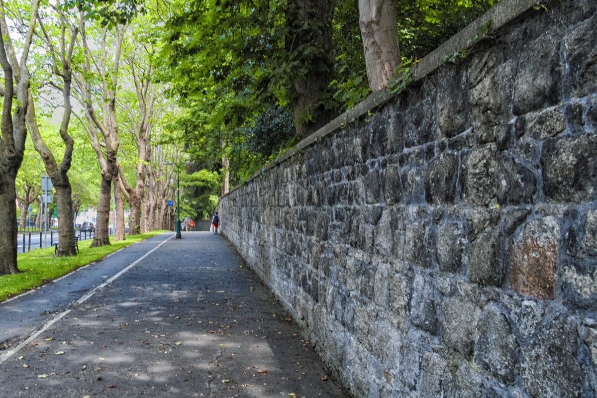 RANDOM IMAGES OF LOWER DRUMCONDRA ROAD 013