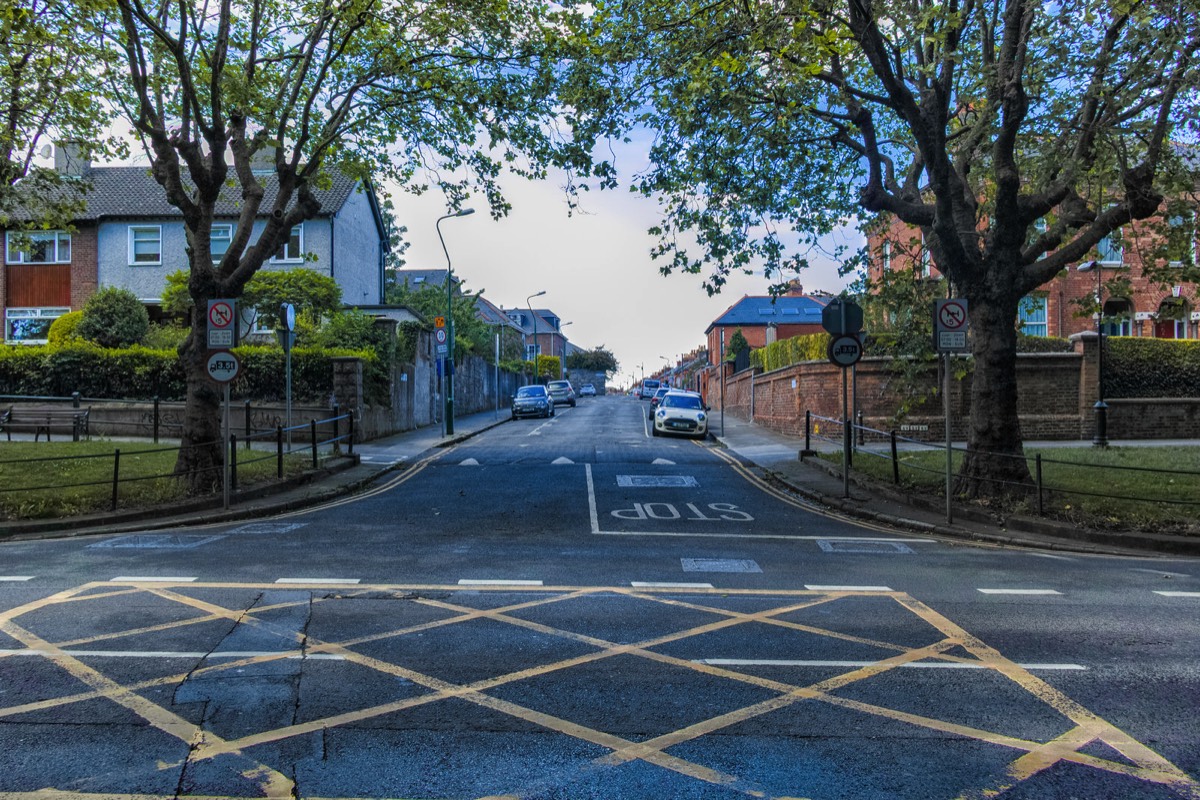 RANDOM IMAGES OF LOWER DRUMCONDRA ROAD 014