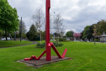  ANOTHER RED METAL YOKE  - NEWTOWN AVENUE SEAPOINT  