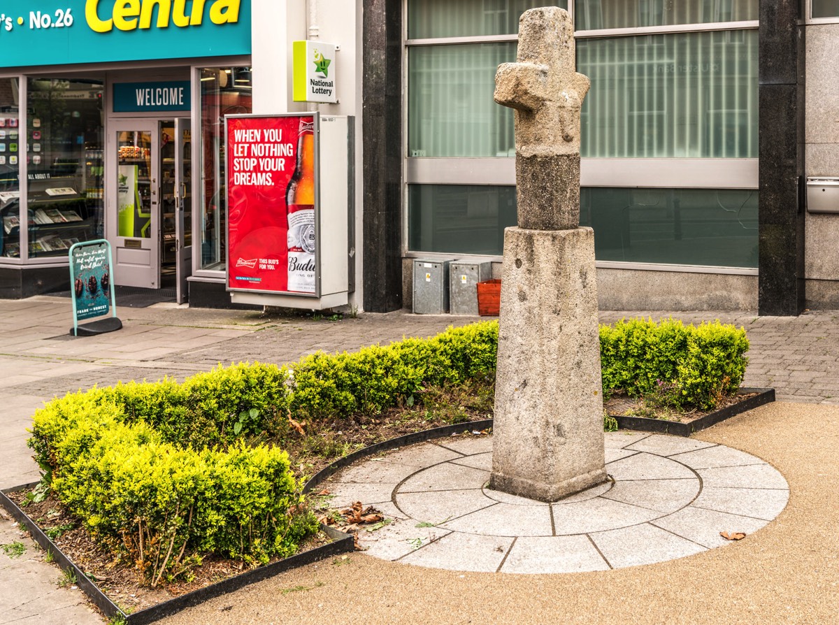 THE MARKET CROSS IN BLACKROCK VILLAGE 002