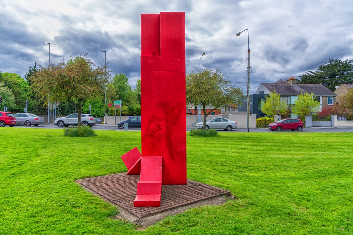 ANOTHER RED METAL YOKE  - NEWTOWN AVENUE SEAPOINT  002