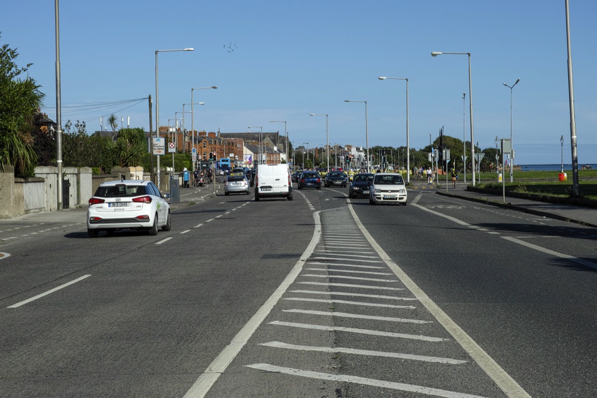 A WALK ALONG THE PROMENADE - CLONTARF 001