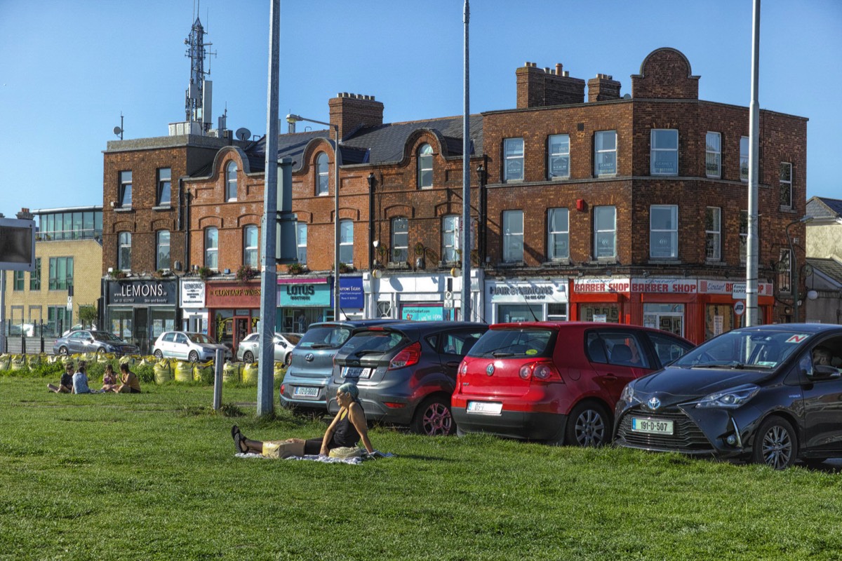 A WALK ALONG THE PROMENADE - CLONTARF 016