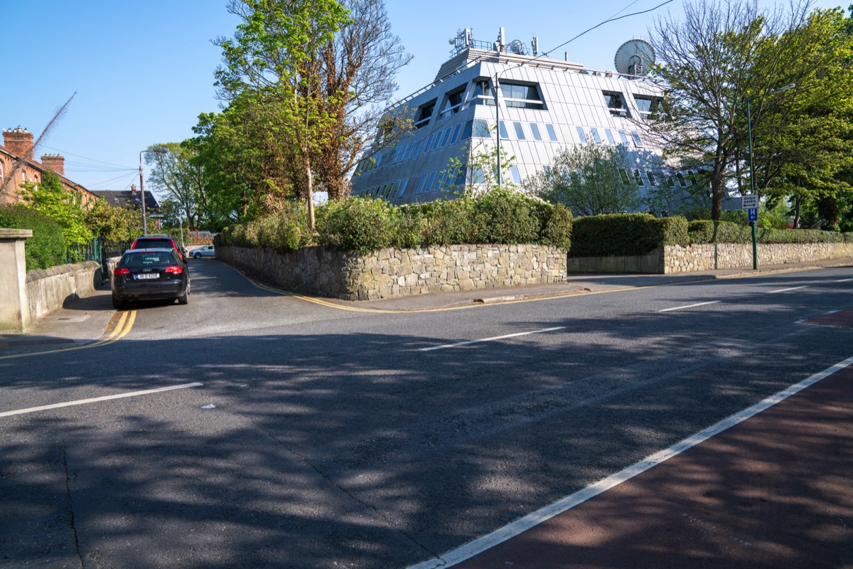 MET ÉIREANN BUILDING BUILT IN 1979 AND LOCATED IN GLASNEVIN 006