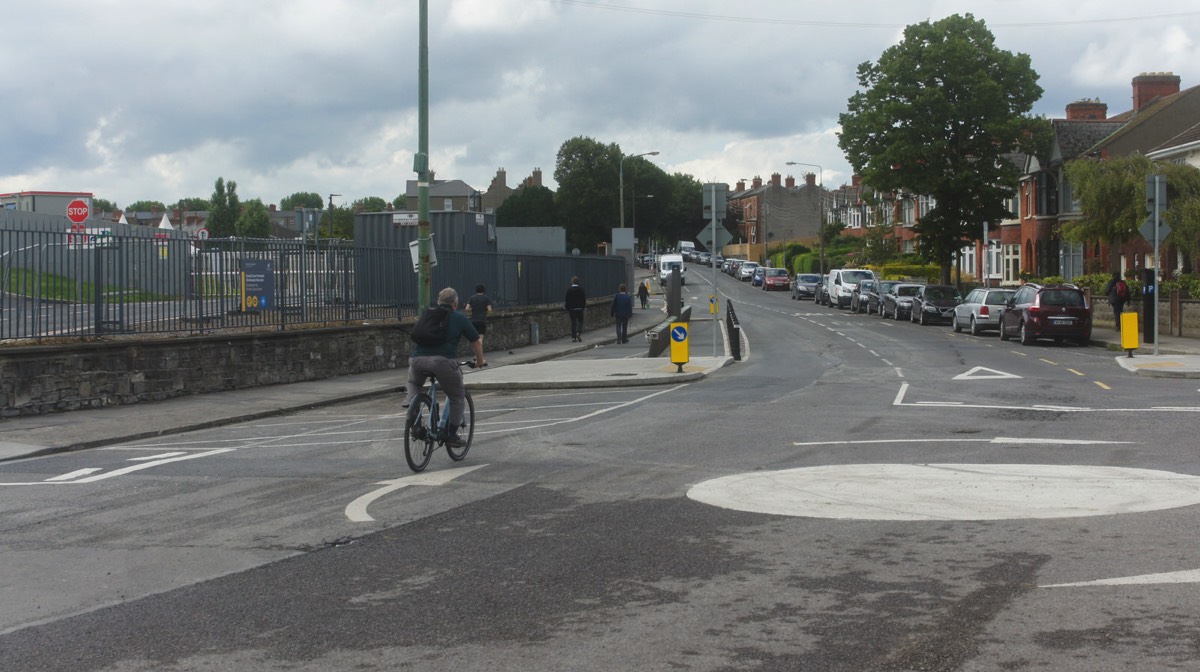 LOWER GRANGEGORMAN - TRAFFIC RESTRICTIONS NOW APPLY 006