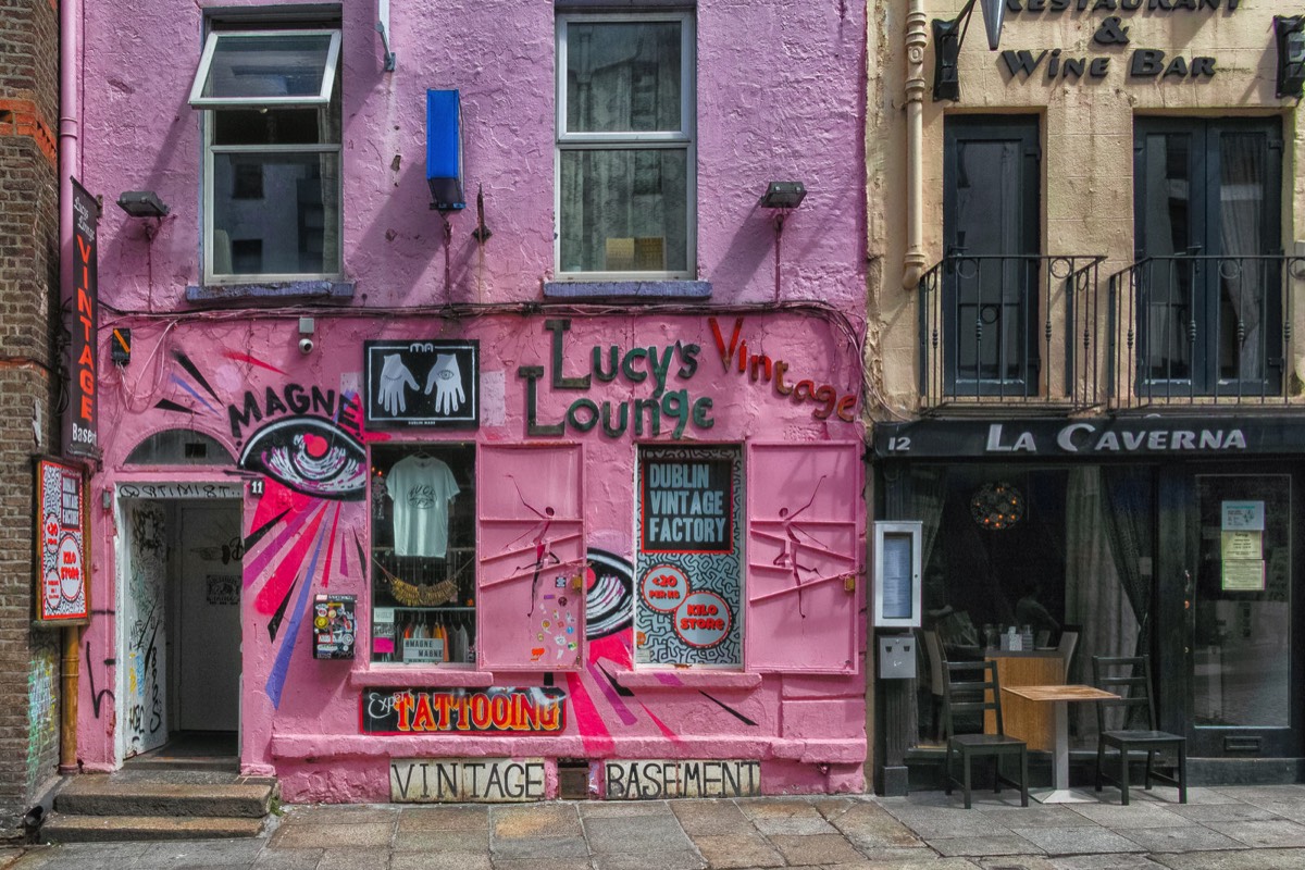 TEMPLE BAR SUNDAY 26 JULY 2020 NOT MUCH SIGN OF RECOVERY 009