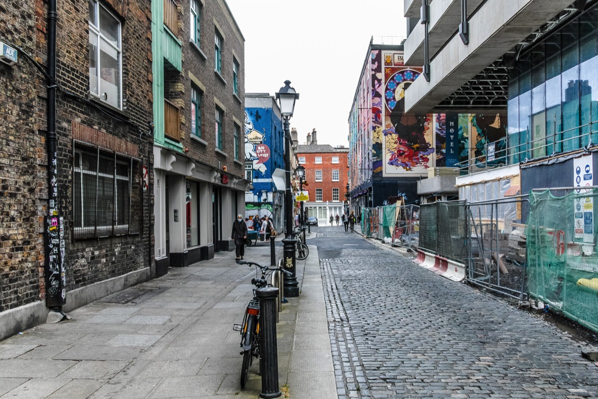 TEMPLE BAR SUNDAY 26 JULY 2020 NOT MUCH SIGN OF RECOVERY 013