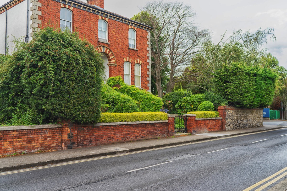 RANELAGH AND NEARBY - I WALKED FROM LEESON STREET TO THE LUAS TRAM STOP  007