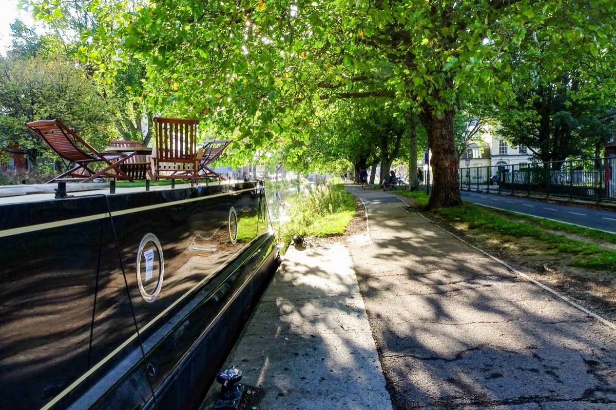 CHARLEMONT PLACE - FROM THE TRAM STOP TO THE BOARDWALK AT LEESON STREET BRIDGE 017